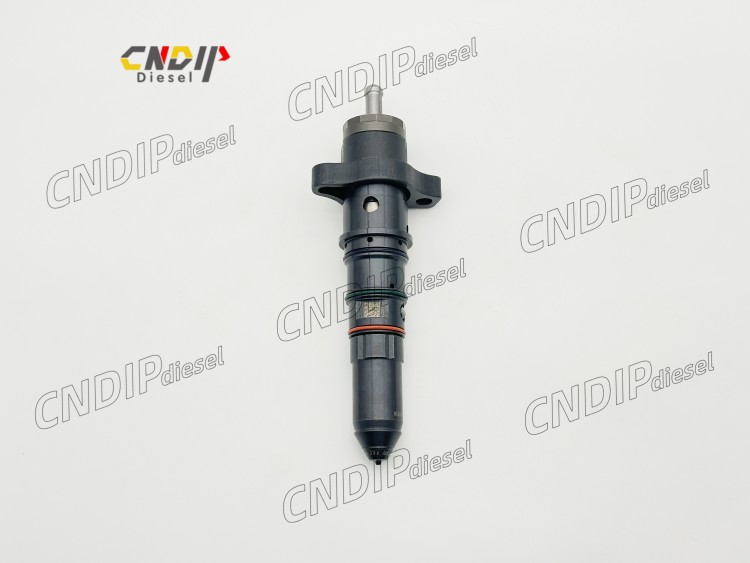 Injecteur de carburant diesel de haute qualité CNDIP 4999492 pour pièces d'origine de moteur diesel